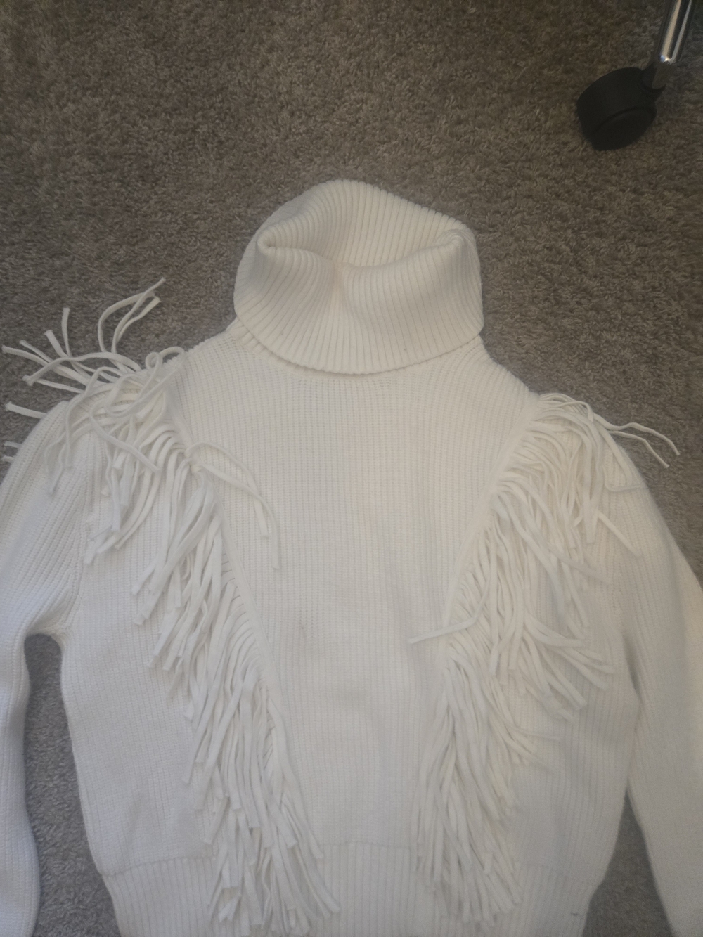 Turtleneck Fringe Sweater - White - Picture 6 of 6